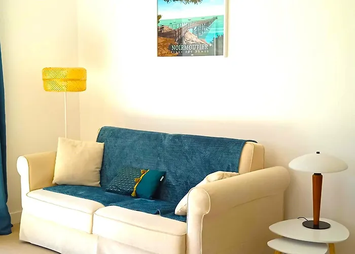 Casa de Férias Maison Cosy, Renovee, Proche Et Centre, Jardin, Animaux Bienvenus - Fr-1-652-19 *